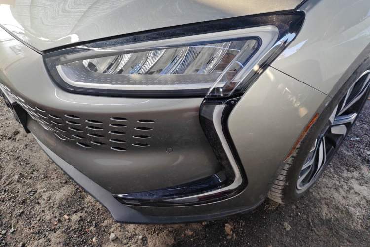 Used SERES SF5 2021 Huawei Smart Selection Four-Wheel Drive Edition Left Front Headlight