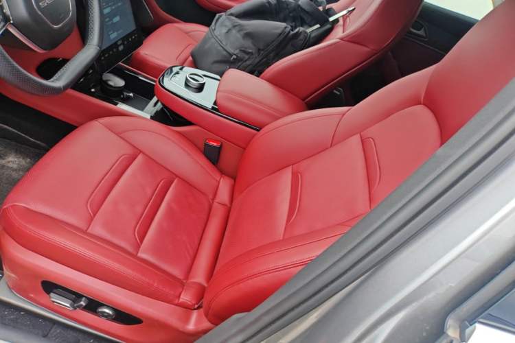 Used SERES SF5 2021 Huawei Smart Selection Four-Wheel Drive Edition Left Front Seat