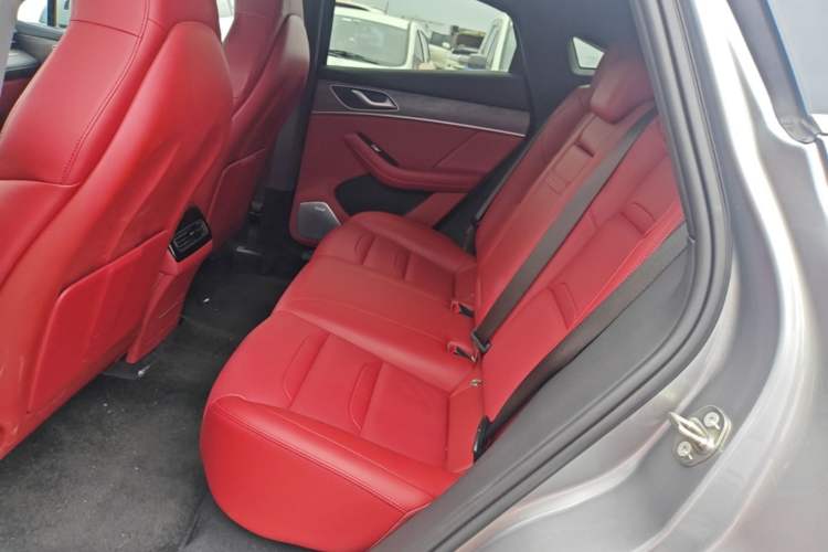Used SERES SF5 2021 Huawei Smart Selection Four-Wheel Drive Edition Left Rear Seat