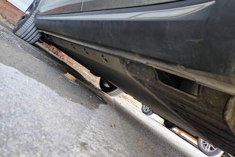 Used SERES SF5 2021 Huawei Smart Selection Four-Wheel Drive Edition Left Side Sill