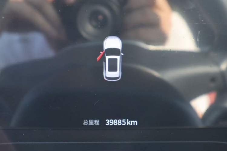 Used SERES SF5 2021 Huawei Smart Selection Four-Wheel Drive Edition Odometer Close Up