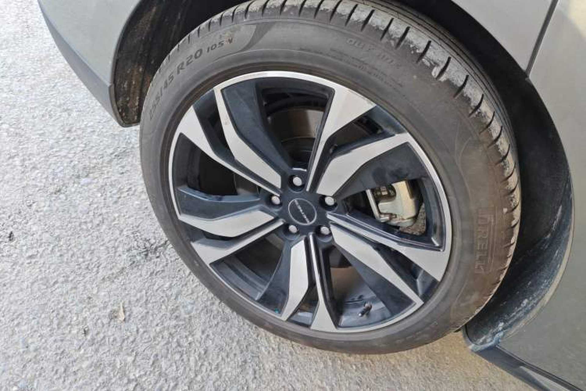 Used SERES SF5 2021 Huawei Smart Selection Four-Wheel Drive Edition Right Rear Wheel Hub