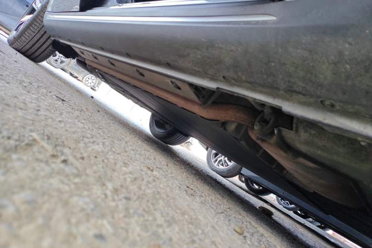 Used SERES SF5 2021 Huawei Smart Selection Four-Wheel Drive Edition Right Side Sill