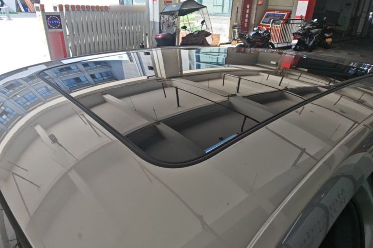 Used SERES SF5 2021 Four-Wheel Drive Freedom Expedition Edition Roof