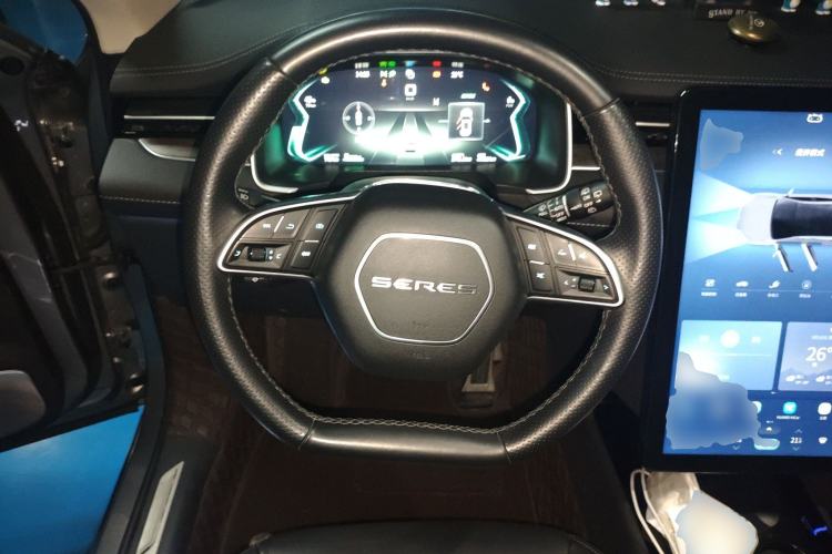 Used SERES SF5 2021 Huawei Smart Selection Four-Wheel Drive Edition Steering Wheel