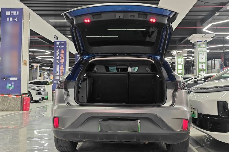 Used SERES SF5 2021 Huawei Smart Selection Four-Wheel Drive Edition Trunk