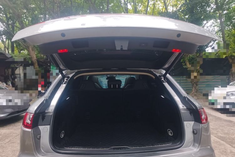 Used SERES SF5 2021 Huawei Smart Selection Four-Wheel Drive Edition Trunk