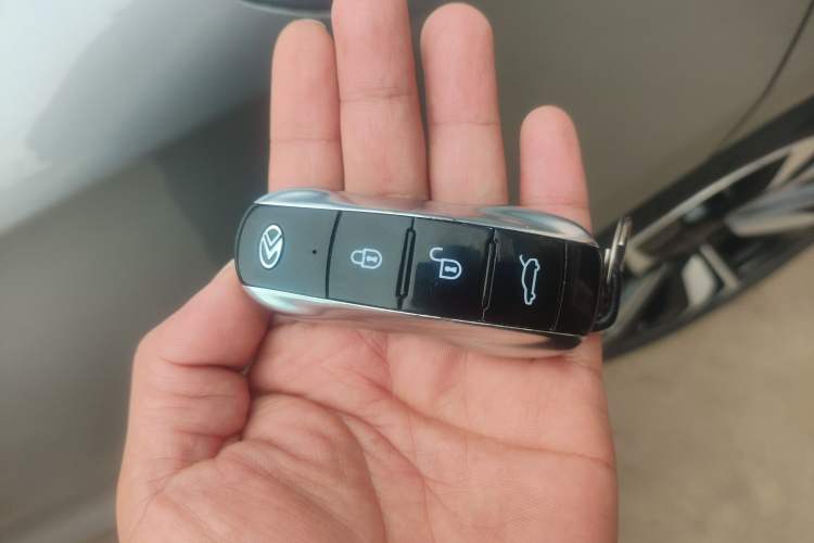 Used SERES SF5 2021 Four-Wheel Drive Freedom Expedition Edition Vehicle Key