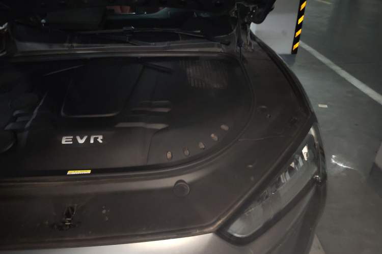Used SERES SF5 2021 Huawei Smart Selection Four-Wheel Drive Edition Engine Bay Left