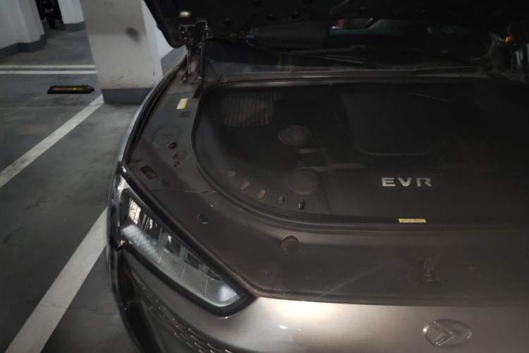 Used SERES SF5 2021 Huawei Smart Selection Four-Wheel Drive Edition Engine Bay Right