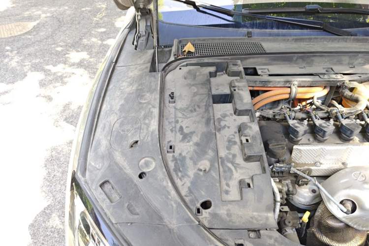 Used SERES SF5 2021 Four-Wheel Drive Freedom Expedition Edition Engine Bay Right