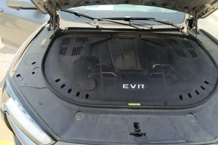 Used SERES SF5 2021 Four-Wheel Drive Freedom Expedition Edition Engine Bay Right