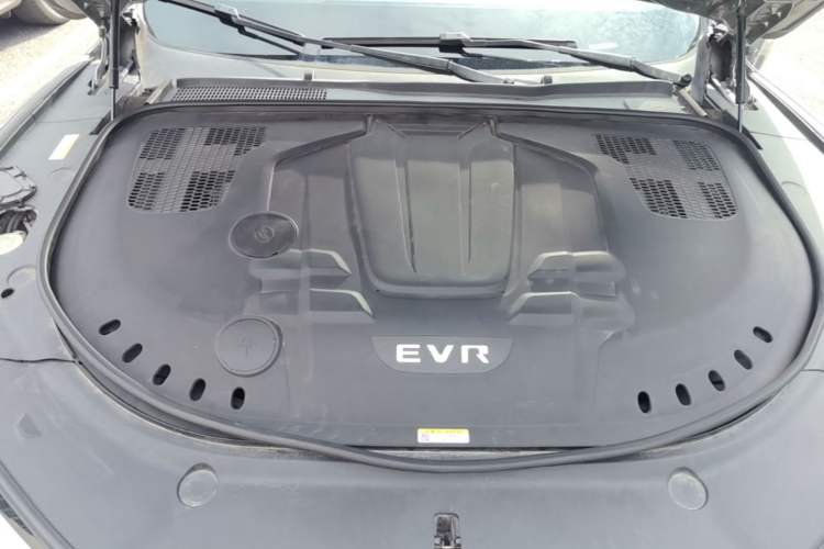 Used SERES SF5 2021 Four-Wheel Drive Freedom Expedition Edition Engine Bay