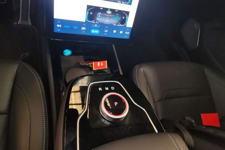Used SERES SF5 2021 Huawei Smart Selection Four-Wheel Drive Edition Gear Lever