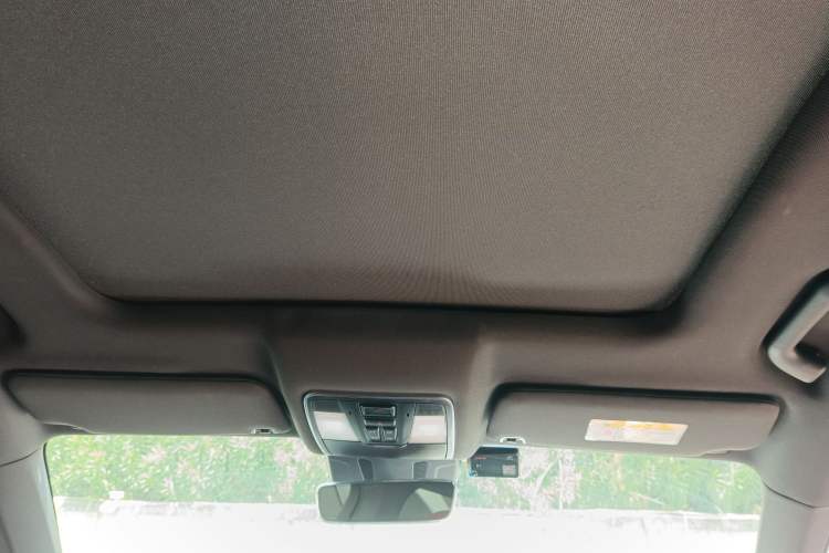 Used SERES SF5 2021 Four-Wheel Drive Freedom Expedition Edition Headliner