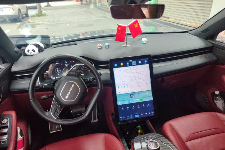 Used SERES SF5 2021 Huawei Smart Selection Four-Wheel Drive Edition Interior 2
