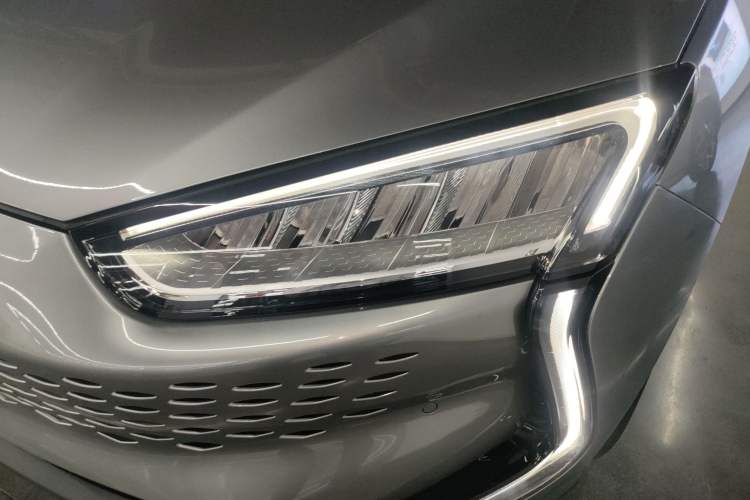 Used SERES SF5 2021 Four-Wheel Drive Freedom Expedition Edition Left Front Headlight