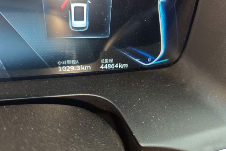 Used SERES SF5 2021 Huawei Smart Selection Four-Wheel Drive Edition Odometer Close Up