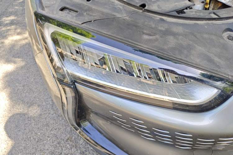 Used SERES SF5 2021 Four-Wheel Drive Freedom Expedition Edition Right Front Headlight