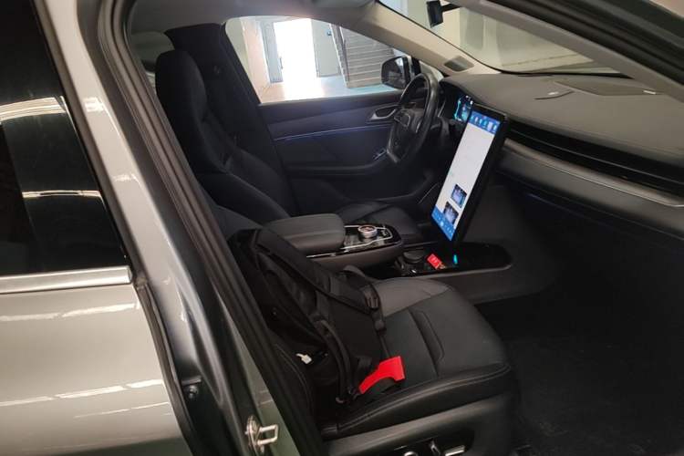 Used SERES SF5 2021 Huawei Smart Selection Four-Wheel Drive Edition Right Front Seat