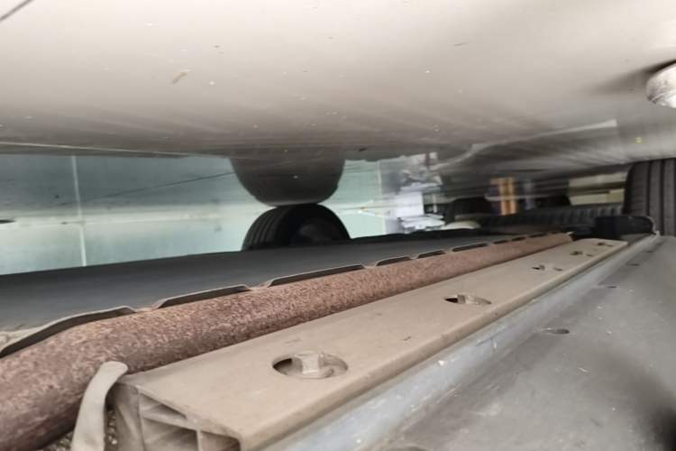 Used SERES SF5 2021 Four-Wheel Drive Freedom Expedition Edition Right Side Sill