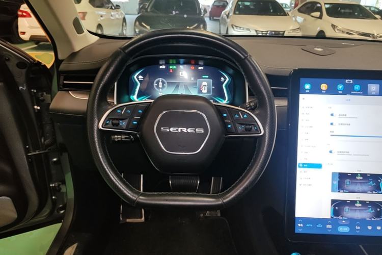 Used SERES SF5 2021 Huawei Smart Selection Four-Wheel Drive Edition Steering Wheel