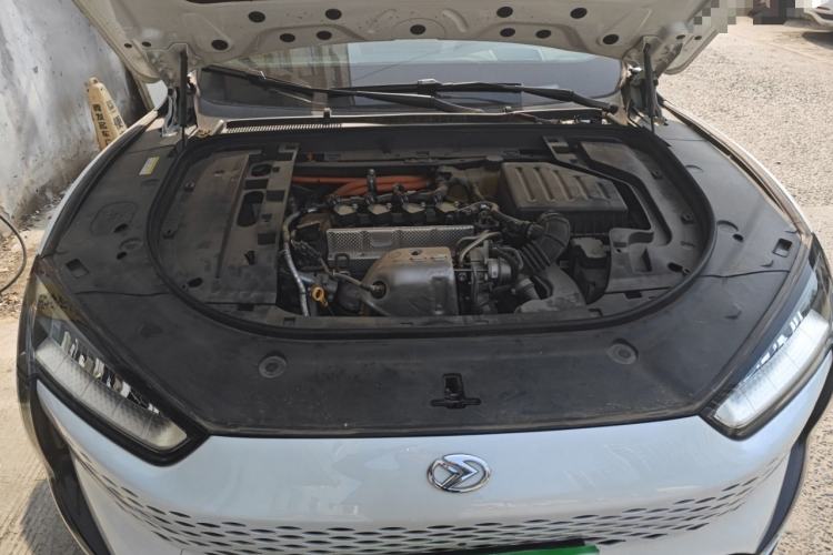 Used SERES SF5 2021 Four-Wheel Drive Freedom Expedition Edition Engine Bay