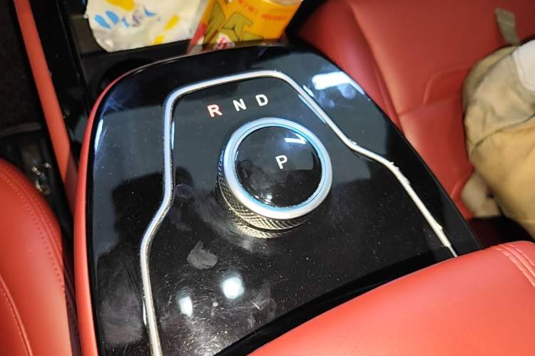 Used SERES SF5 2021 Huawei Smart Selection Four-Wheel Drive Edition Gear Lever