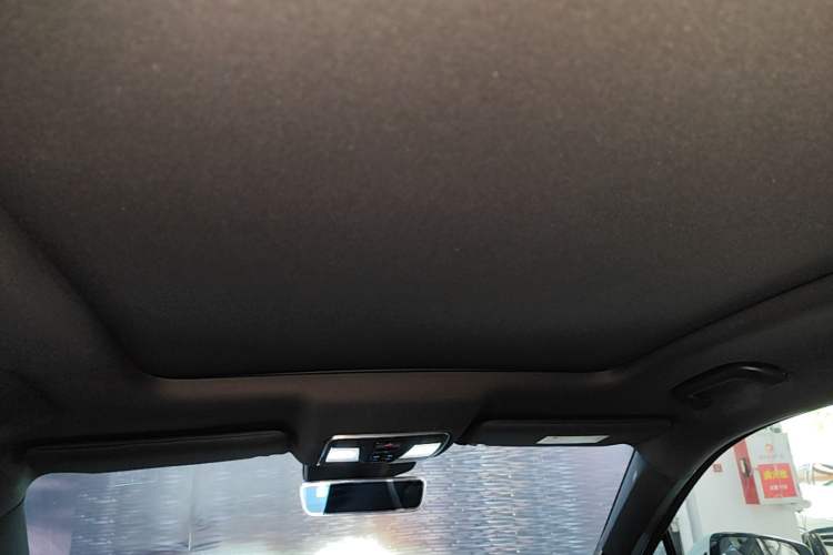 Used SERES SF5 2021 Huawei Smart Selection Four-Wheel Drive Edition Headliner
