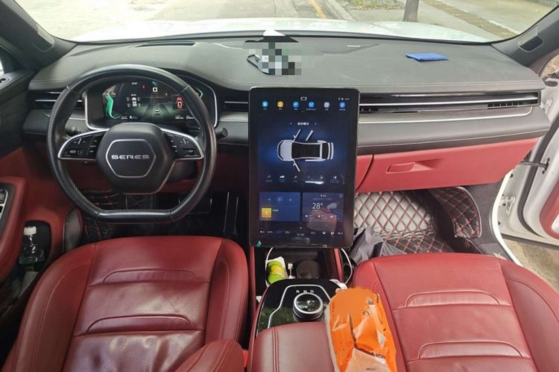 Used SERES SF5 2021 Four-Wheel Drive Freedom Expedition Edition Interior 2