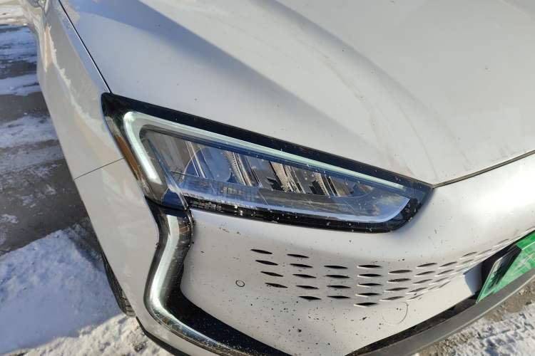 Used SERES SF5 2021 Four-Wheel Drive Freedom Expedition Edition Right Front Headlight