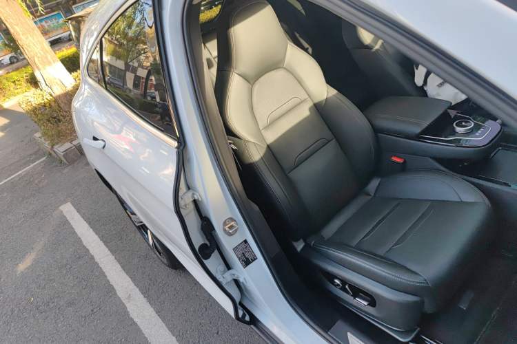 Used SERES SF5 2021 Huawei Smart Selection Four-Wheel Drive Edition Right Front Seat