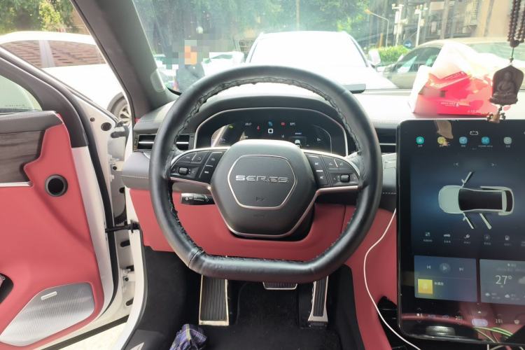 Used SERES SF5 2021 Huawei Smart Selection Four-Wheel Drive Edition Steering Wheel