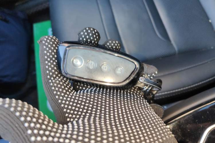 Used SERES SF5 2021 Four-Wheel Drive Freedom Expedition Edition Vehicle Key