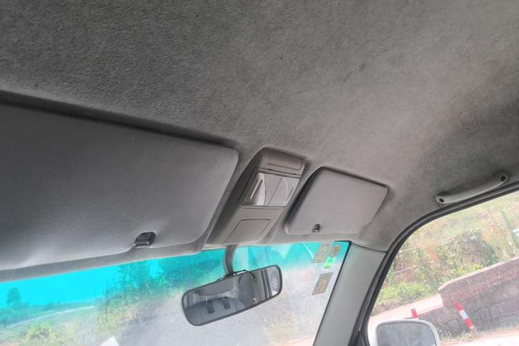 Used Shenzhou DST 5 2019 Pure Electric Van Headliner