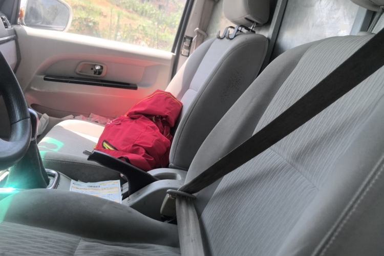 Used Shenzhou DST 5 2019 Pure Electric Van Left Rear Seat