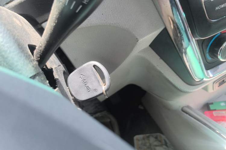 Used Shenzhou DST 5 2019 Pure Electric Van Vehicle Key