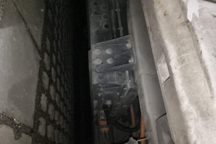 Used Shenzhou DST 5 2020 Pure Electric Van Chassis Rear Right