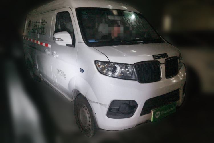 Used Shenzhou DST 5 2020 Pure Electric Van Front Right 45 Deg