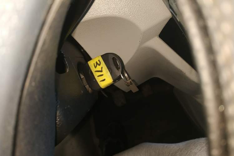 Used Shenzhou DST 5 2020 Pure Electric Van Interior 1