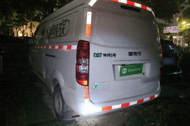 Used Shenzhou DST 5 2020 Pure Electric Van Rear Left 45 Deg