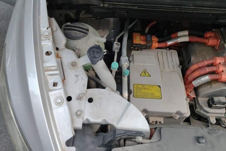 Used SINOGOLD GM3 2018 A-Type Engine Bay Right