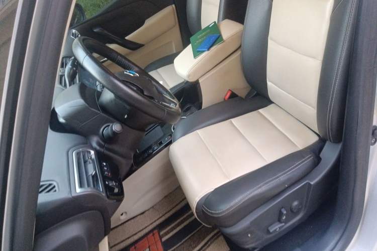 Used SINOGOLD GM3 2018 Advanced Version Left Front Seat