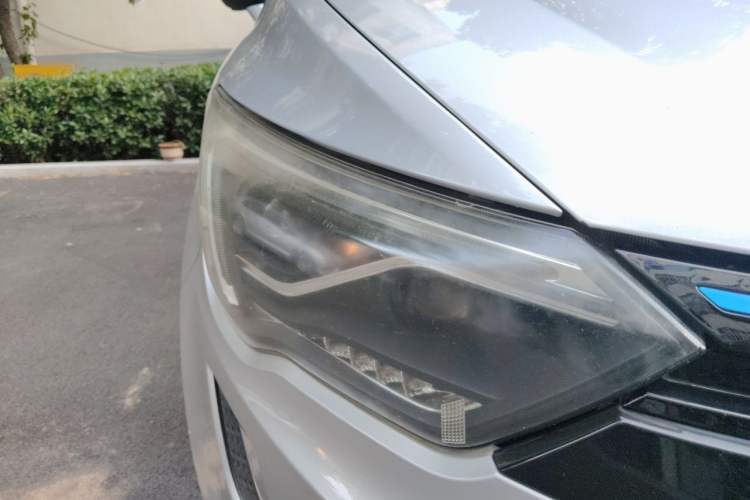 Used SINOGOLD GM3 2018 A-Type Right Front Headlight