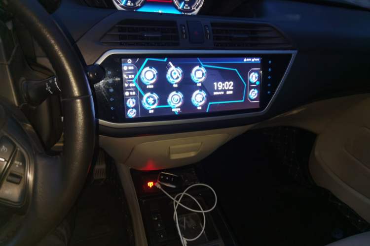 Used SINOGOLD GM3 2018 B-Series Audio And AC Panel
