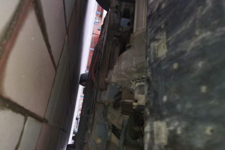 Used SINOGOLD GM3 2018 B-Series Chassis Front