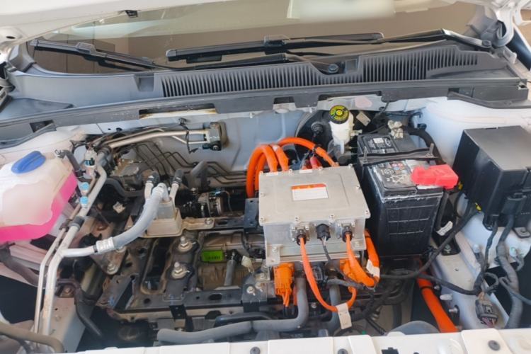 Used SINOGOLD Junxing 2023 Standard Model Engine Bay