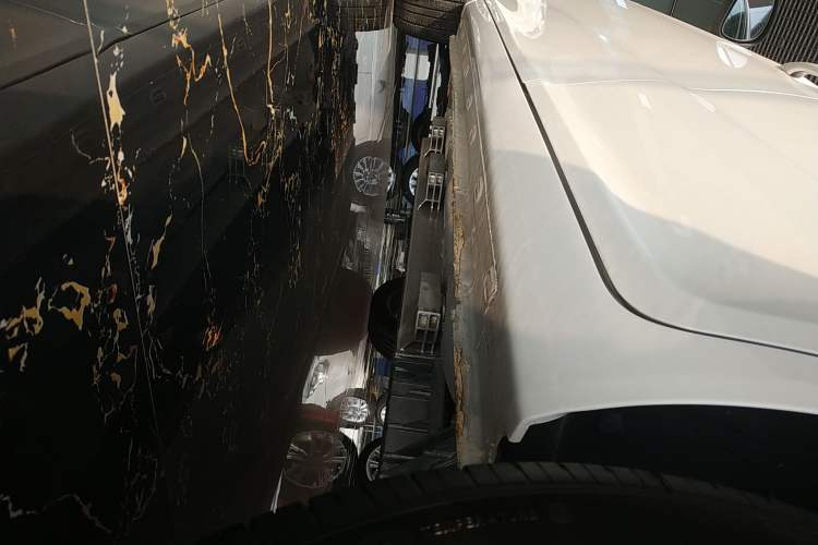 Used SINOGOLD Junxing 2023 Standard Model Left Side Sill