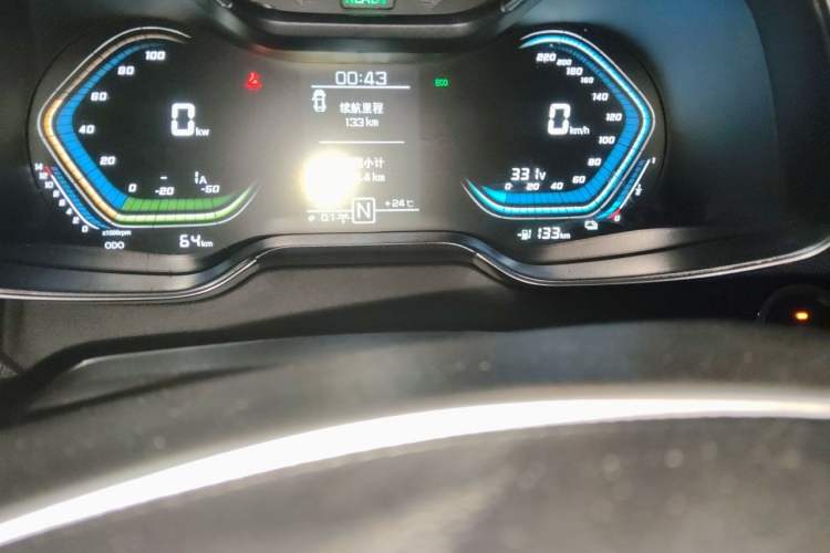 Used SINOGOLD Junxing 2023 Standard Model Odometer Close Up