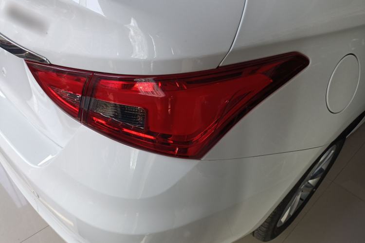 Used SINOGOLD Junxing 2023 Standard Model Right Rear Taillight